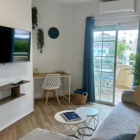 Carihuela I By Homes Malaga * Torremolinos