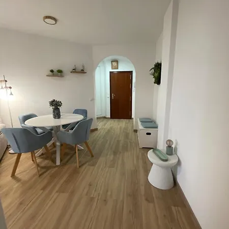 Apartment Carihuela I By Homes Malaga