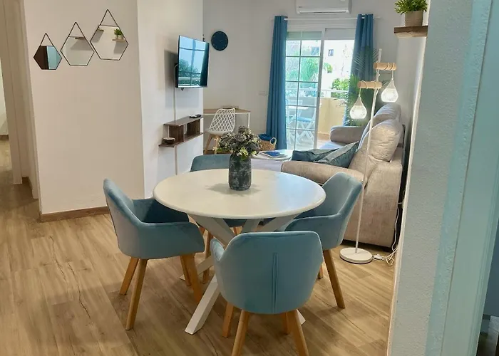 Carihuela I By Homes Malaga * Торремолинос