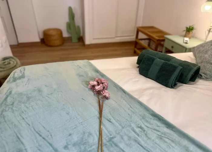 Carihuela I By Homes Malaga Торремолинос