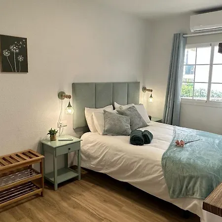 Lägenhet Carihuela I By Homes Malaga *